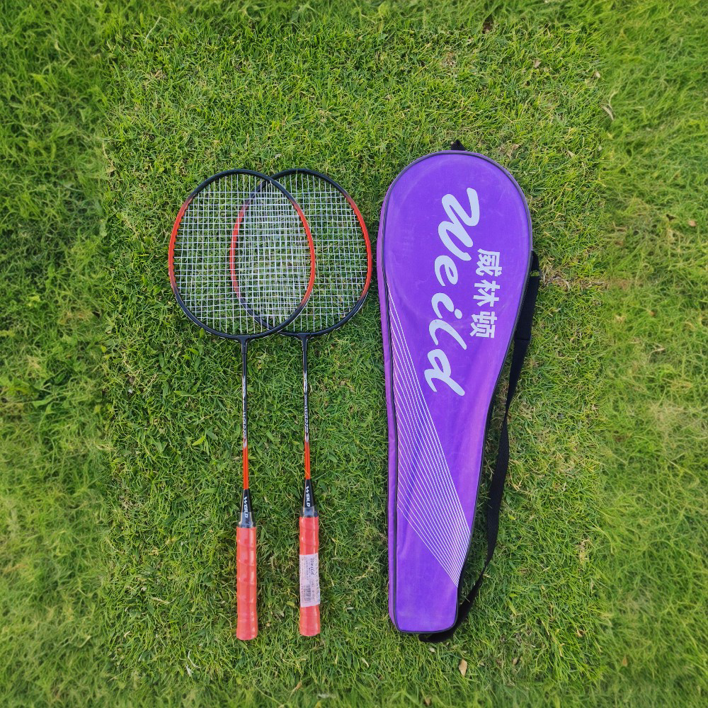 CHAMPION X SERIES BADMINTON RACKET SET