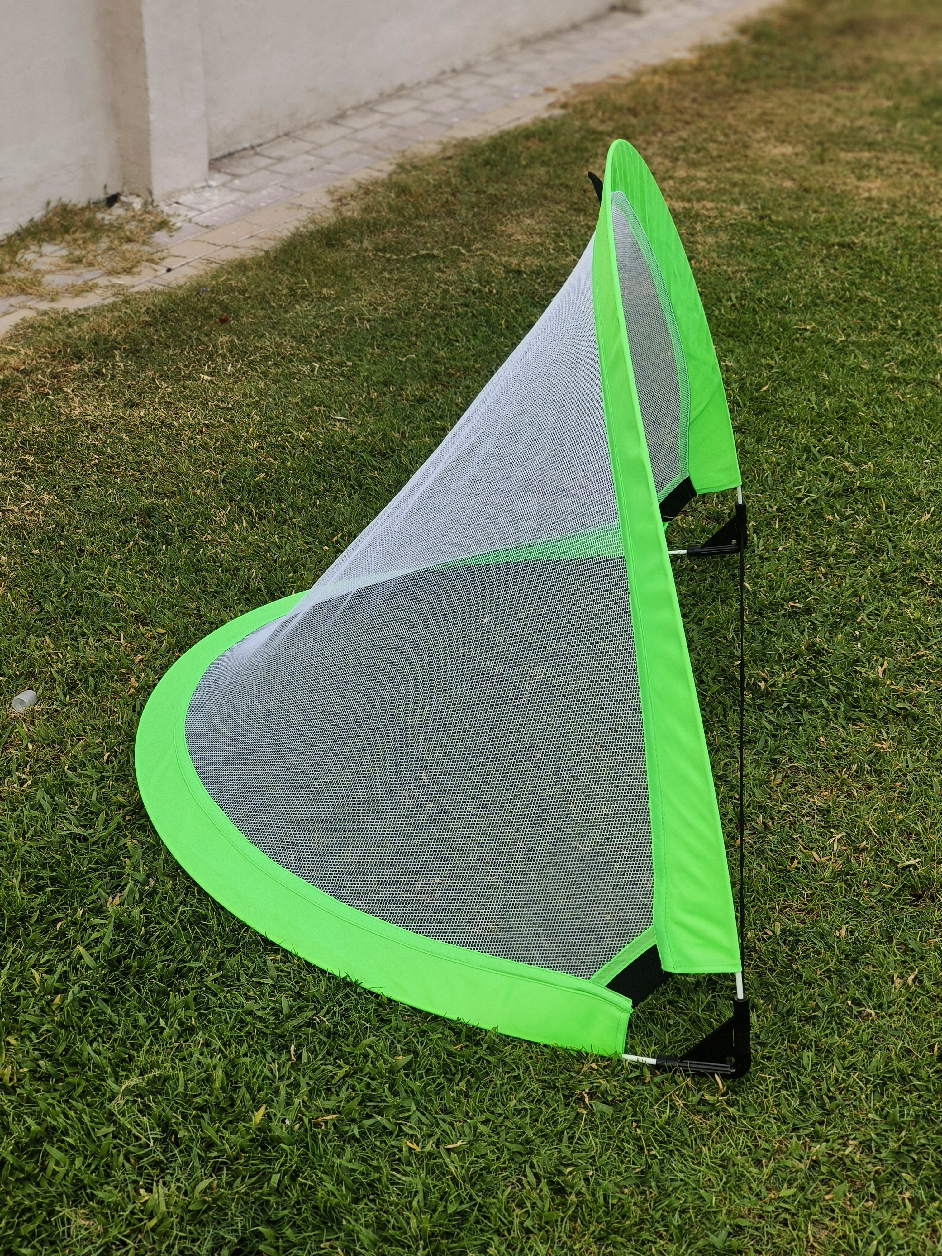 Pop-Up Football Goal